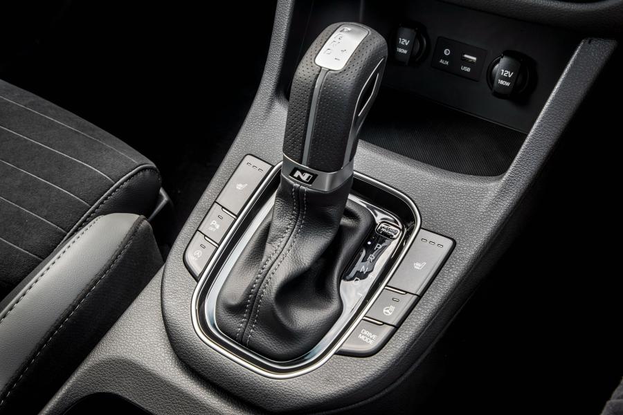  Hyundai i30 N Line (PD) 2018 года  (UK) (фото 7 из 40)